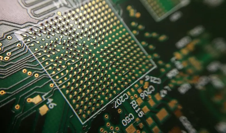 PCB Fabrication Quality: BGA Pad Surface Finish Comparison (ENIG vs. OSP)